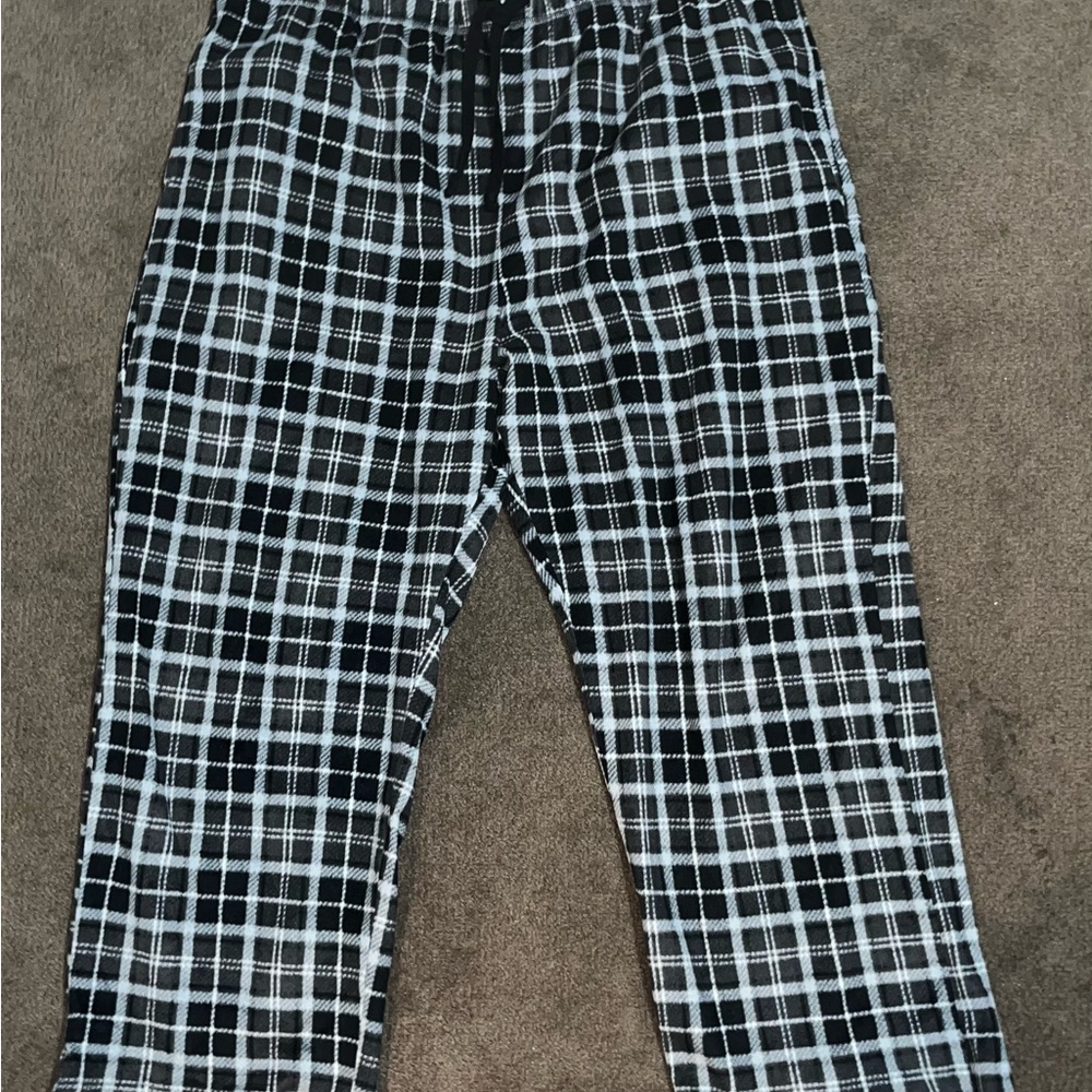 Nautica Black and White Checkered Joggers